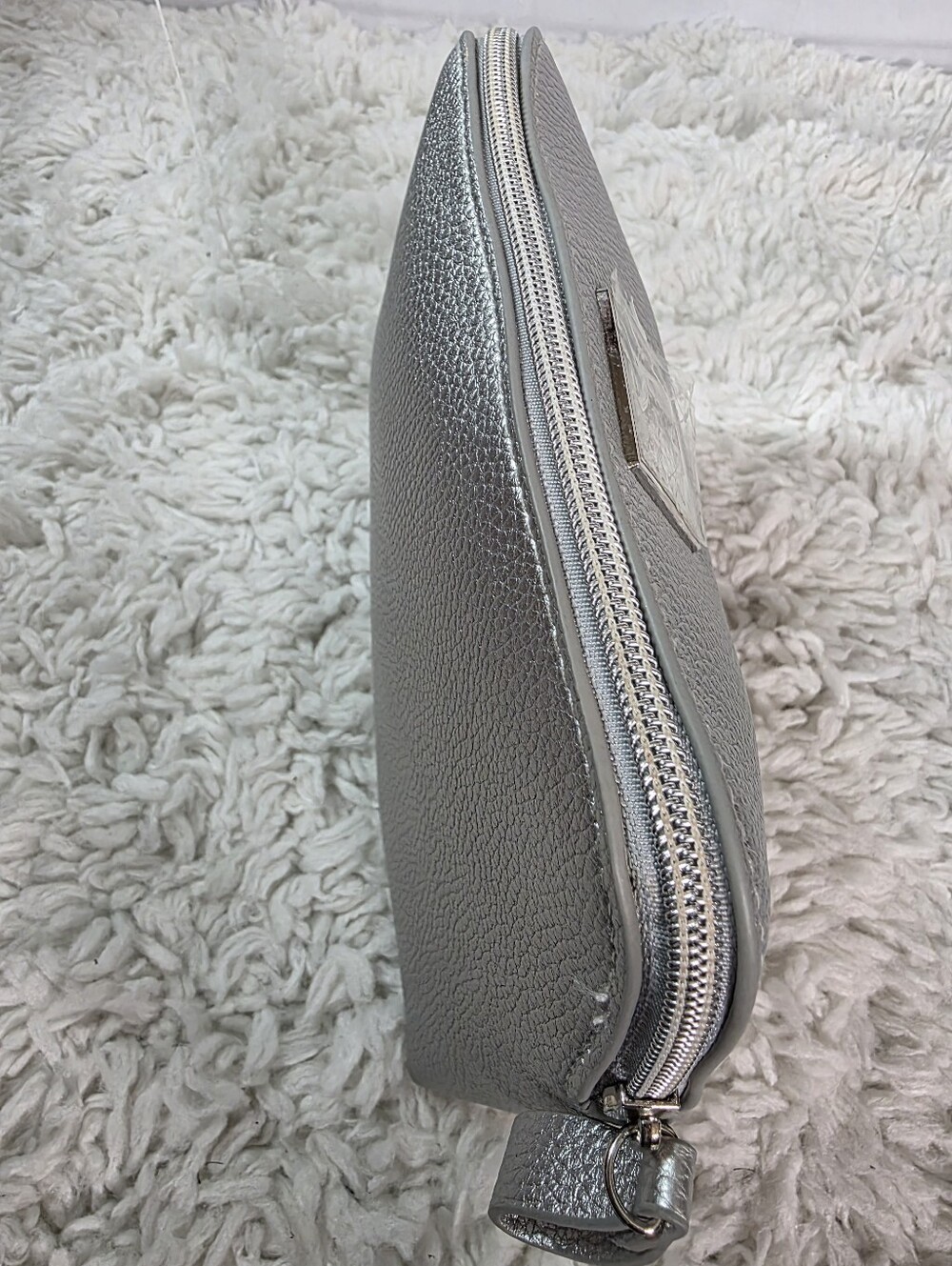 Obagi Silver Metallic Cosmetic Case Bag - Picture 5 of 16